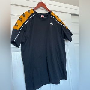 Kappa shirt worn once gold sides XL